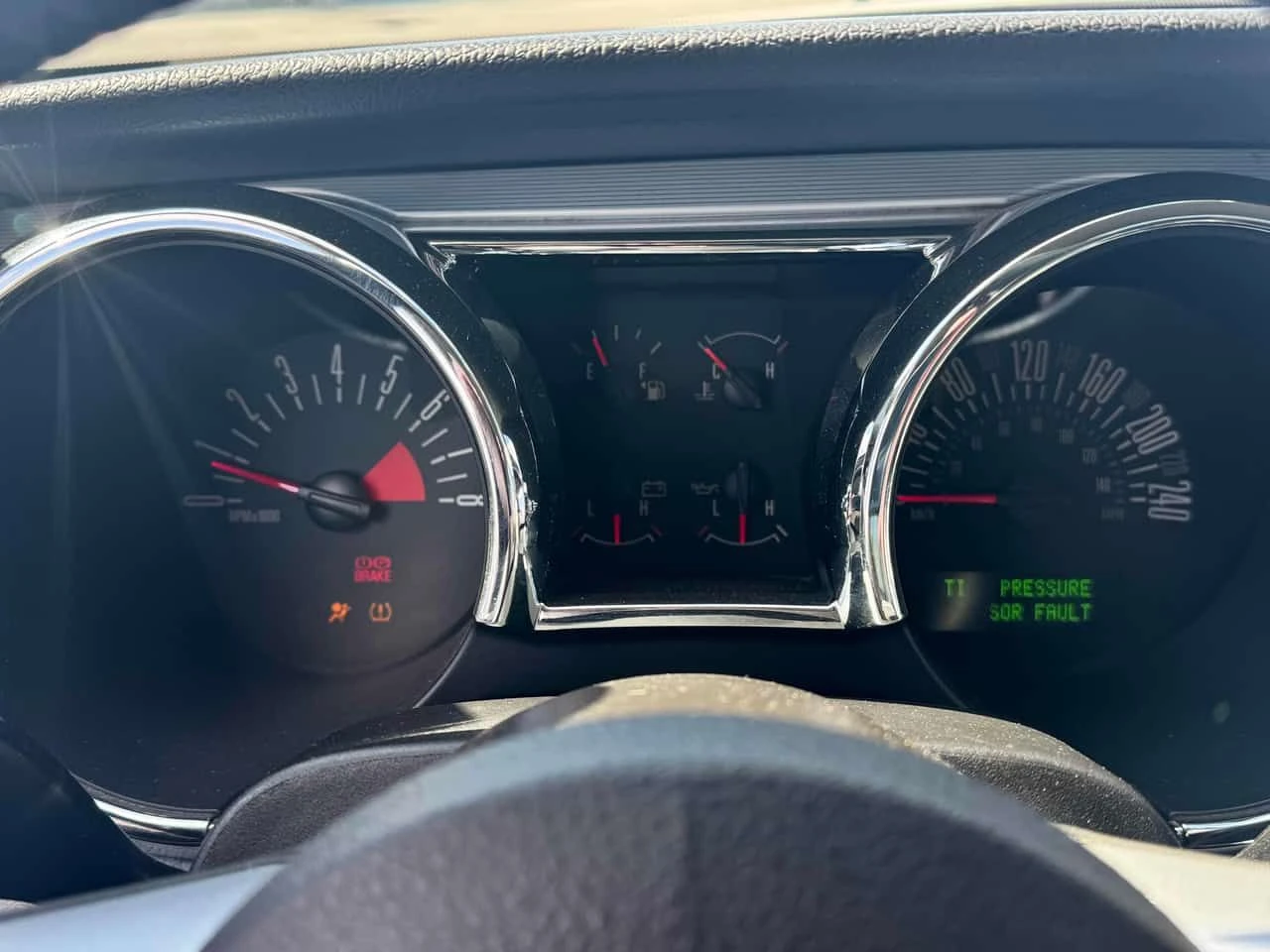 Ford Mustang * GT * АВТОКРЕДИТ БЕЗ ПЪРВОНАЧАЛНА ВНОСКА* , снимка 8 - Автомобили и джипове - 54735235