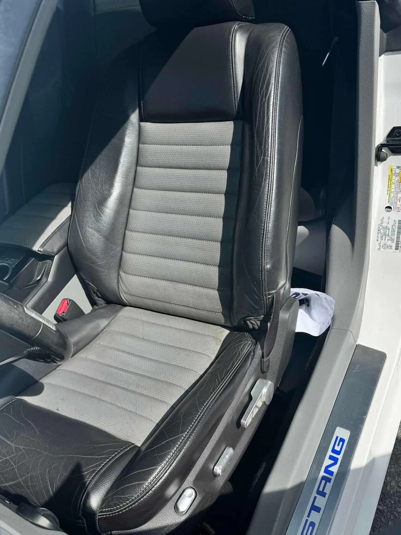 Ford Mustang * GT * АВТОКРЕДИТ БЕЗ ПЪРВОНАЧАЛНА ВНОСКА* , снимка 10 - Автомобили и джипове - 54735235