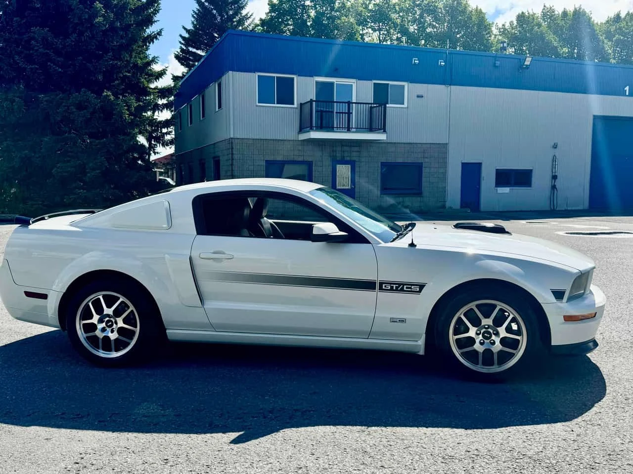 Ford Mustang * GT * АВТОКРЕДИТ БЕЗ ПЪРВОНАЧАЛНА ВНОСКА* , снимка 3 - Автомобили и джипове - 54735235