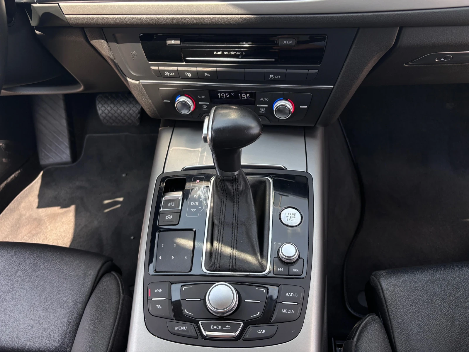 Audi A6 2.0 TDI, снимка 12 - Автомобили и джипове - 54790837