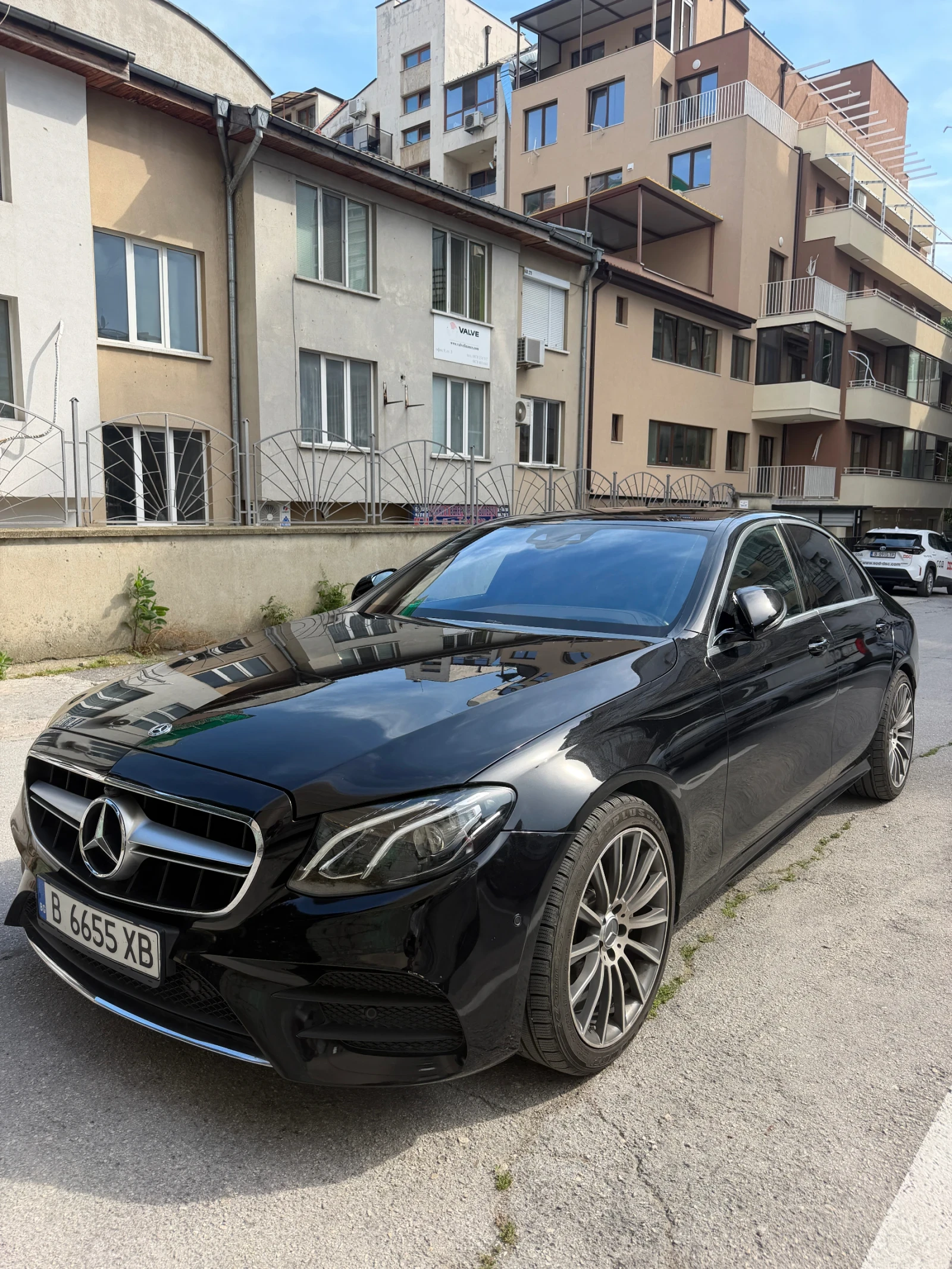 Mercedes-Benz E 220