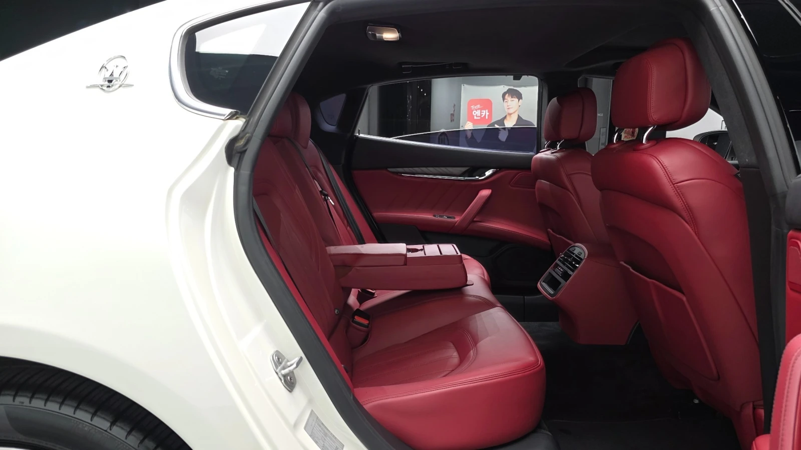 Maserati Quattroporte, снимка 14 - Автомобили и джипове - 54957857