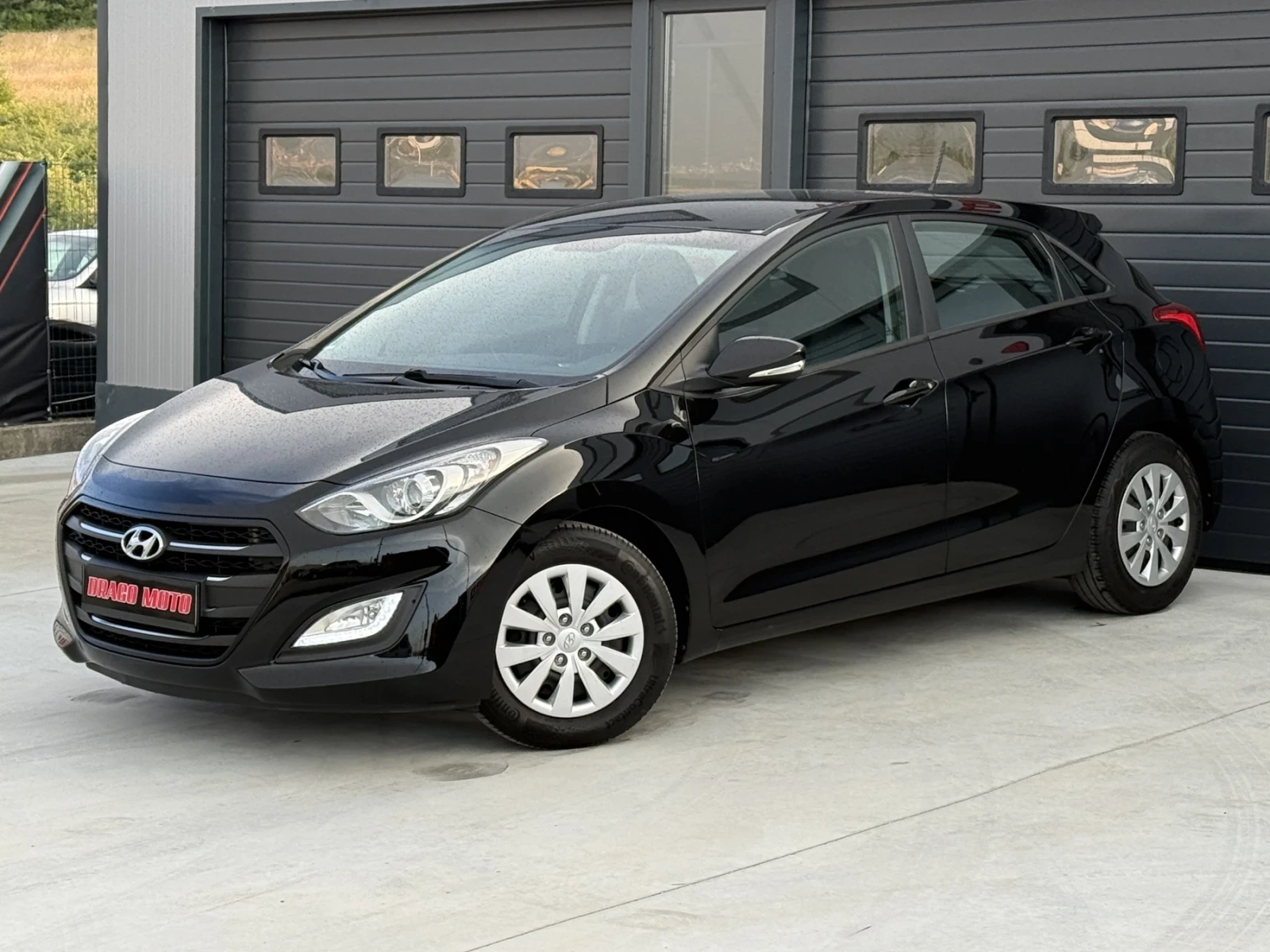 Hyundai I30 1.6CRDI EURO 6, NAVI, KAMERA, снимка 3 - Автомобили и джипове - 55179310