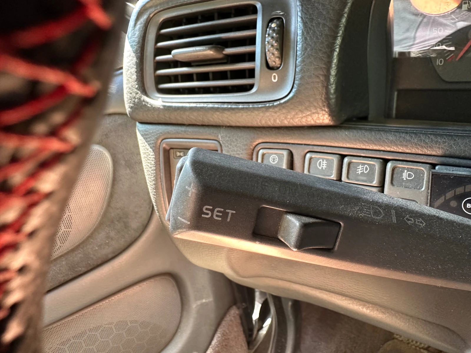 Volvo C70 T5, снимка 3 - Автомобили и джипове - 55510789