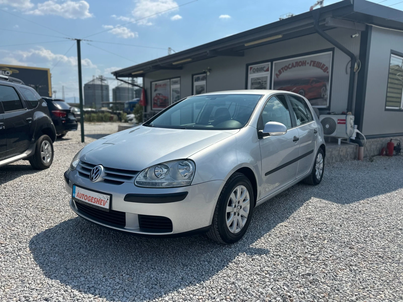 VW Golf 1.6i* ГАЗ* NAVI, снимка 2 - Автомобили и джипове - 55576901