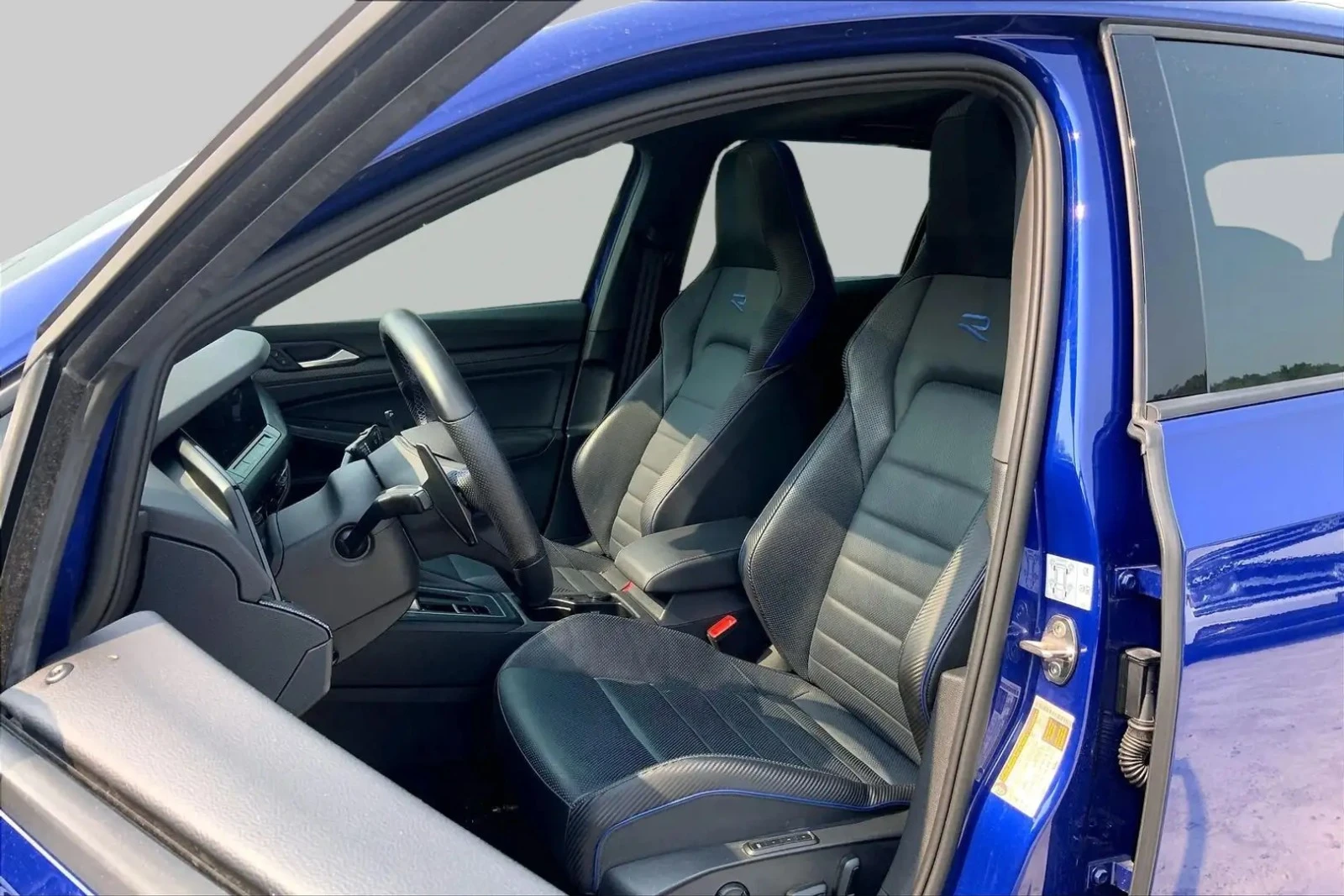 VW Golf R DSG ЦЕНА ДО БЪЛГАРИЯ АВТОКРЕДИТ, снимка 6 - Автомобили и джипове - 55937191