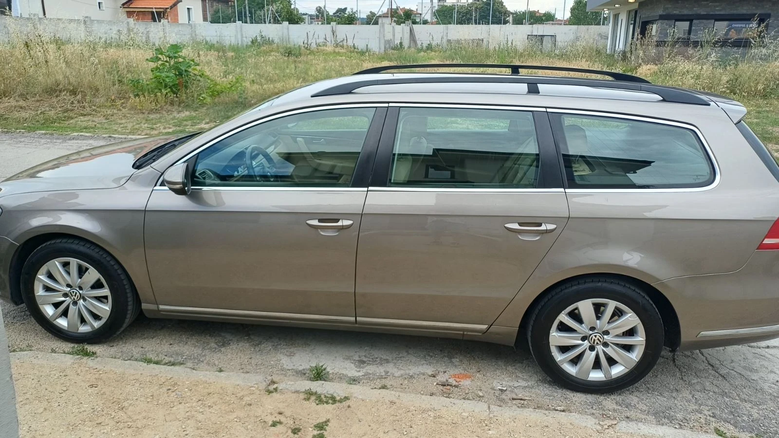 VW Passat, снимка 4 - Автомобили и джипове - 56150428