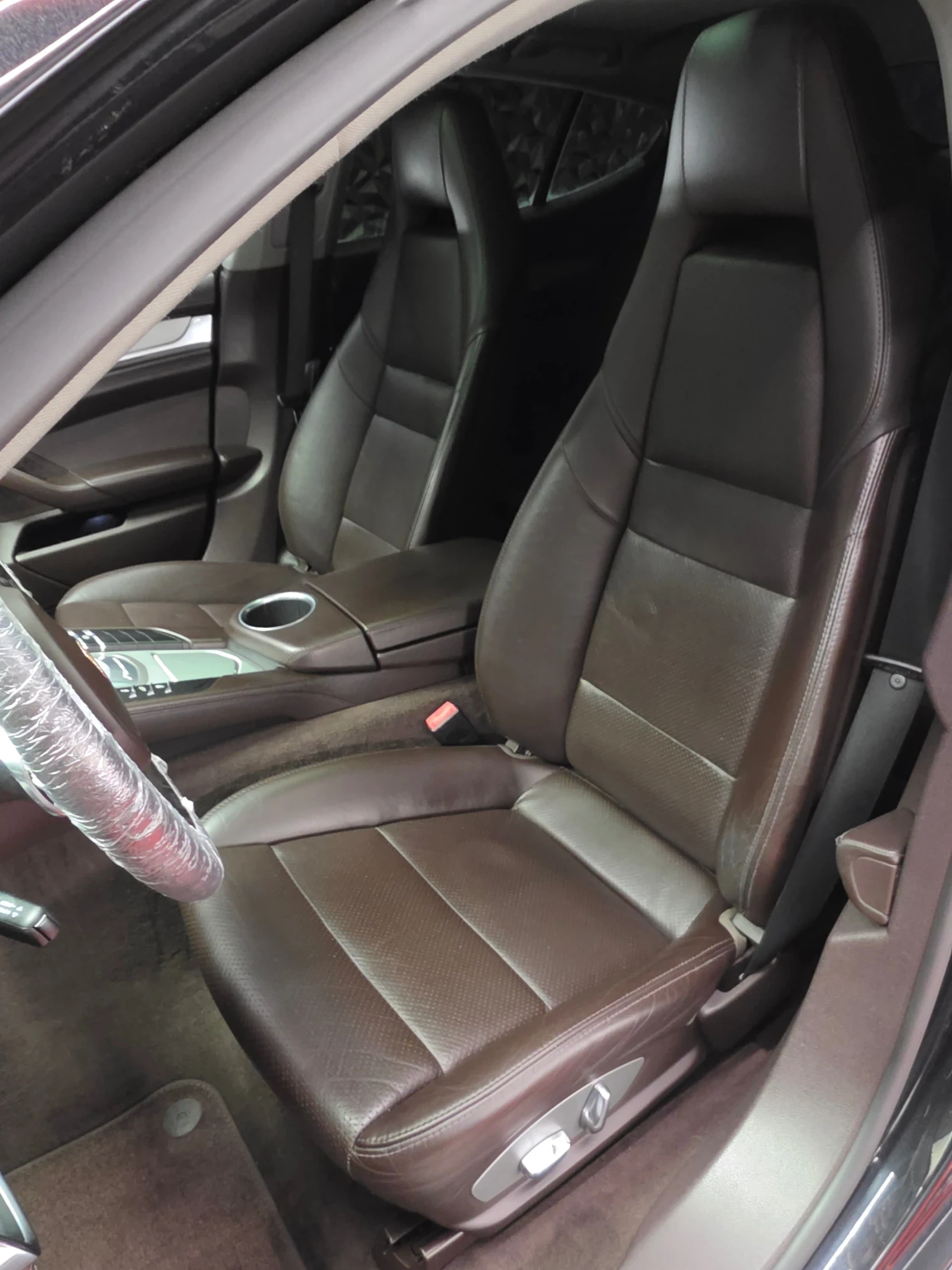 Porsche Panamera 3.0 , снимка 9 - Автомобили и джипове - 56221697