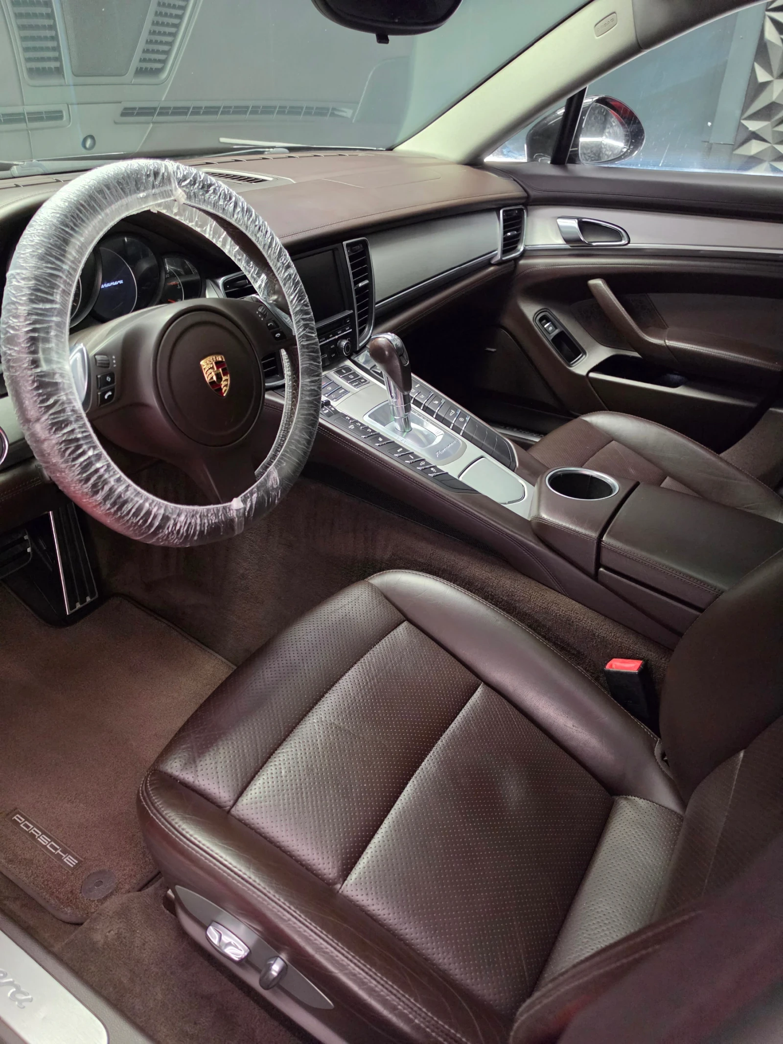 Porsche Panamera 3.0 , снимка 8 - Автомобили и джипове - 56221697