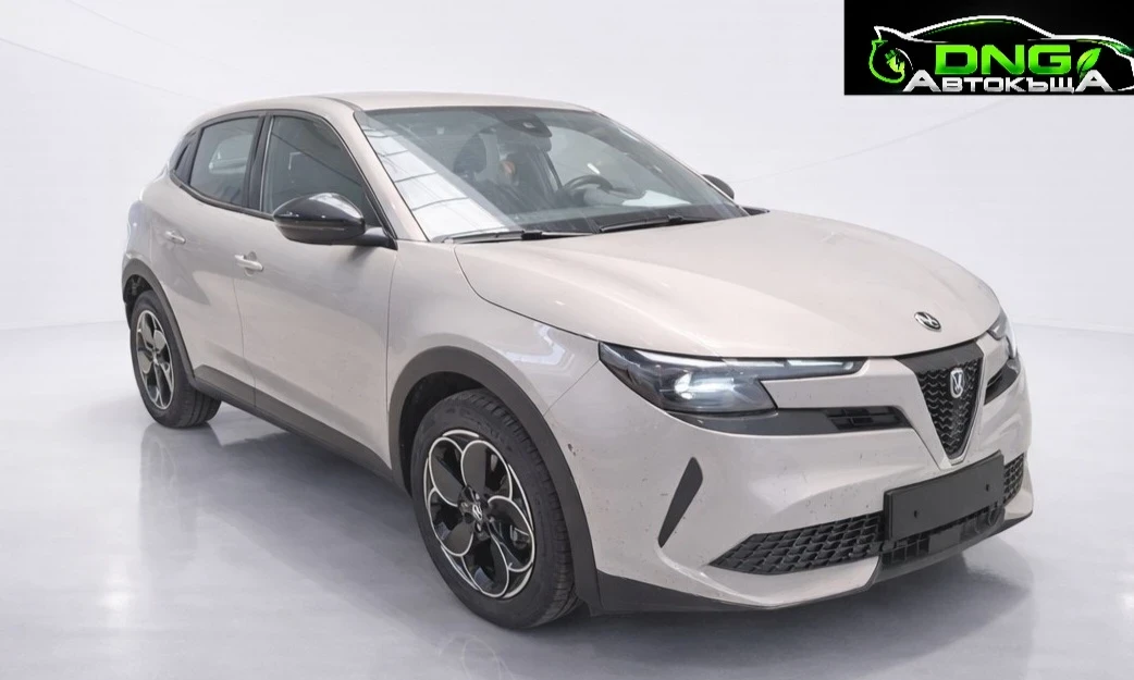 Alfa Romeo Junior Elettrica 54kWh