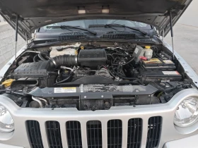 Обява за продажба на Jeep Cherokee Liberty* KJ* 3.7l* ШИБИДАХ*  ~10 500 лв. - изображение 7