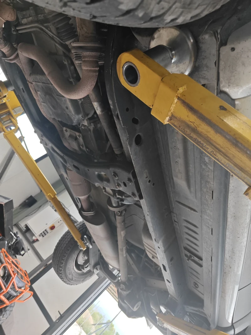 Jeep Cherokee Liberty* KJ* 3.7l* ШИБИДАХ* , снимка 10 - Автомобили и джипове - 52250026