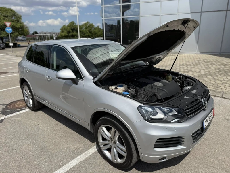 VW Touareg * * * ЛИЗНГ* * * Реални км Сервизна, снимка 7 - Автомобили и джипове - 52196037