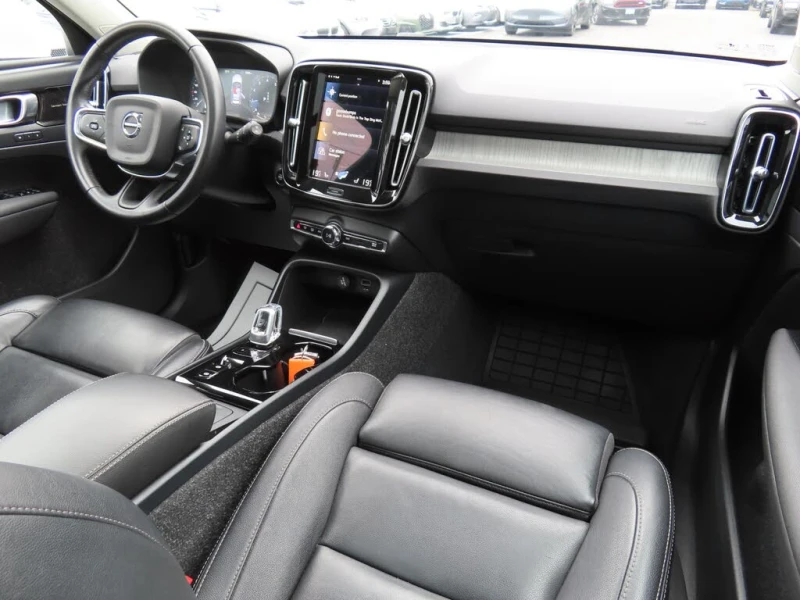 Volvo XC40 T5 Inscription* AWD* , снимка 9 - Автомобили и джипове - 52837975