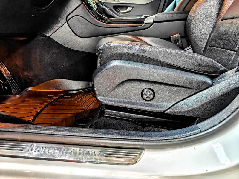 Mercedes-Benz GLC 300 4matic, снимка 8 - Автомобили и джипове - 52932588