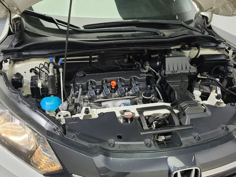 Honda Hr-v 1.8, снимка 6 - Автомобили и джипове - 55740143