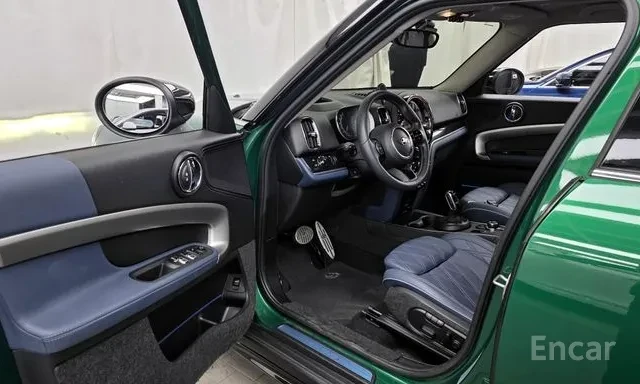 Mini Countryman Countryman S* 4x4* Pano* HeadUp* Memory* ������� | Mobile.bg � ����������� 9
