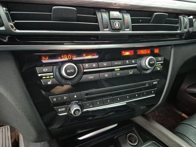BMW X5 xDrive 30d| 258к.с., снимка 10 - Автомобили и джипове - 56126721