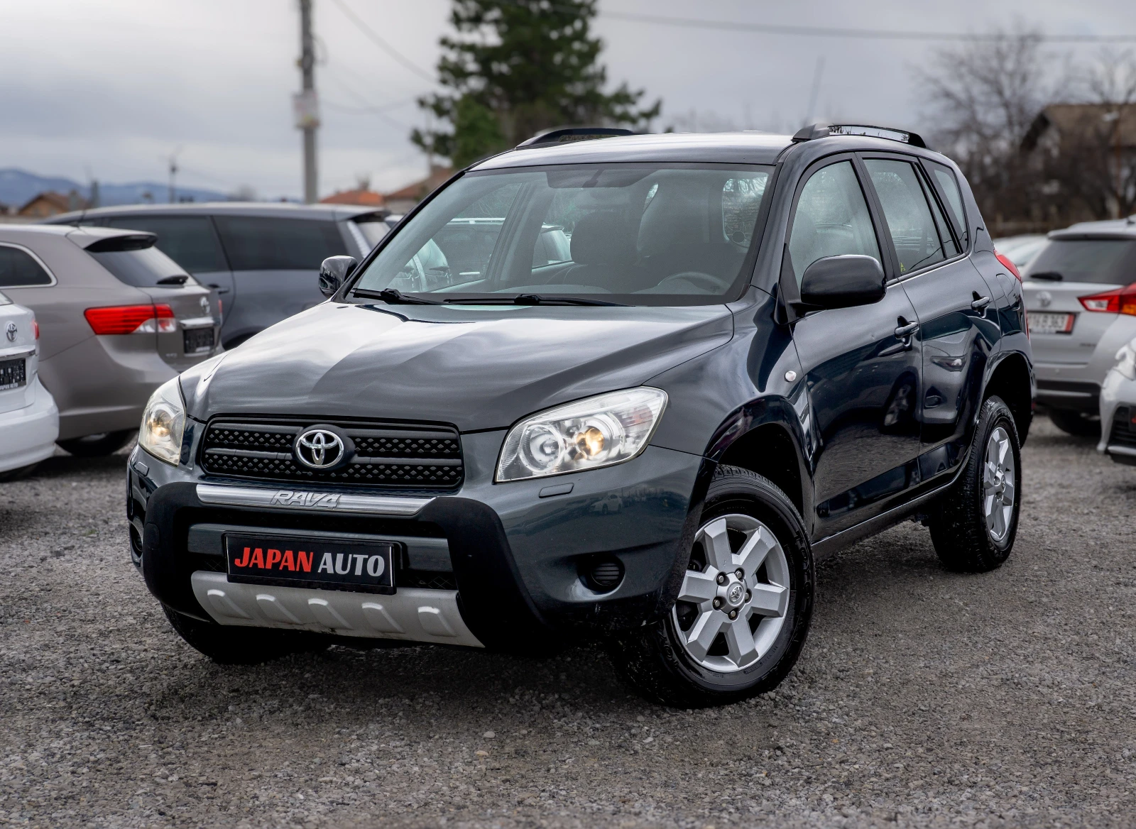 Toyota Rav4 2.0 бензин С Гаранция! ТОП! БЕЗПЛАТНА ГО ЗА 1Г. - изображение 2