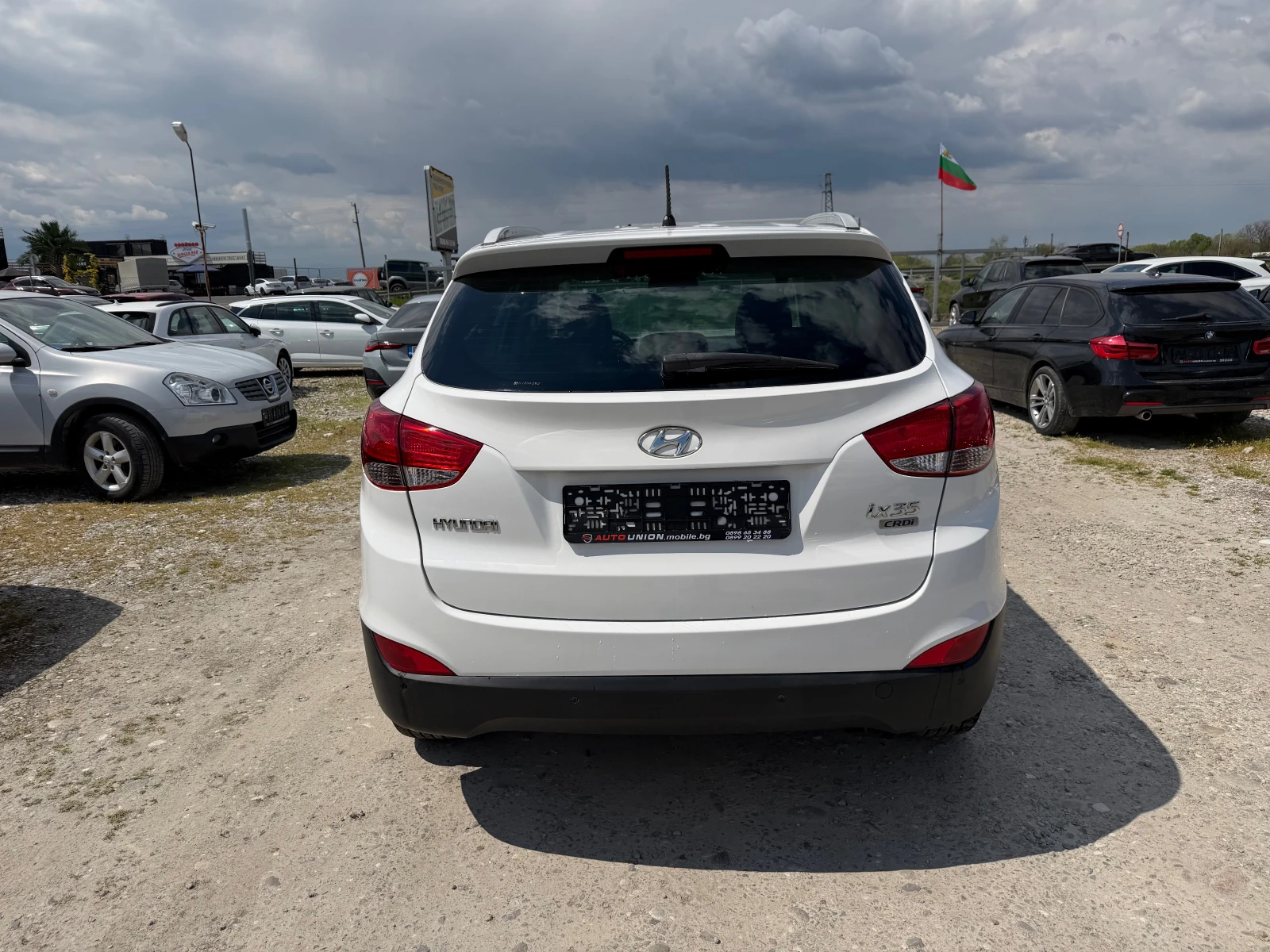 Hyundai IX35 1.7 CRDI ОБСЛУЖЕН, снимка 6 - Автомобили и джипове - 54266323