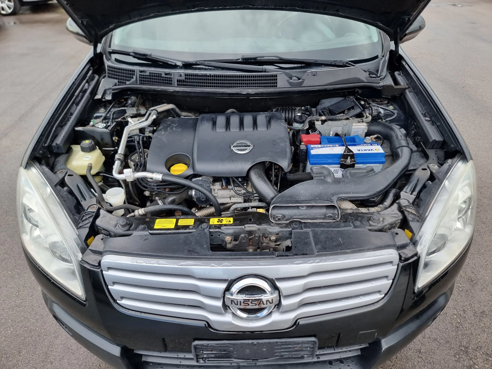 Nissan Qashqai 2.0DCI 4X4, снимка 17 - Автомобили и джипове - 54759819