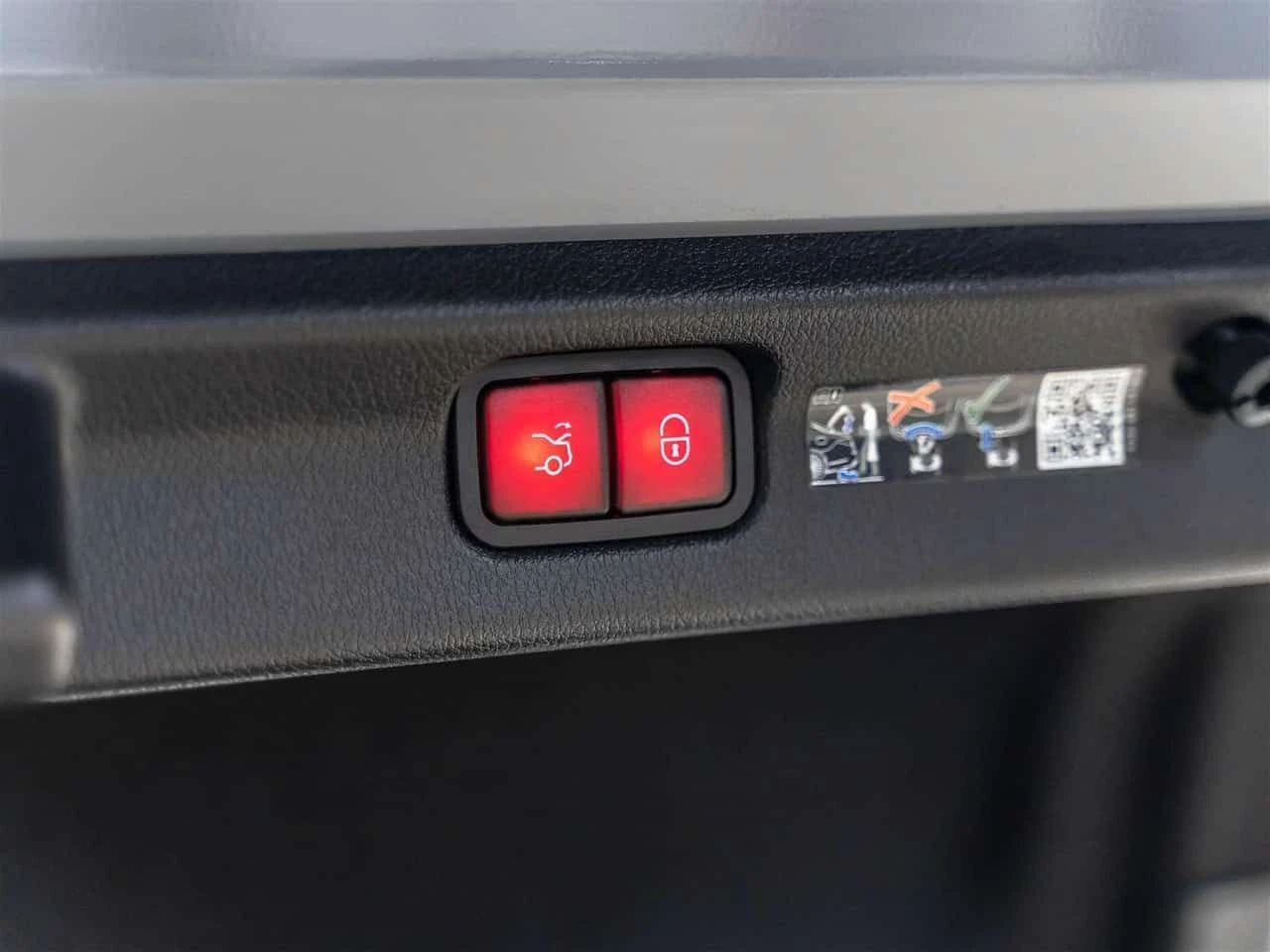 Mercedes-Benz EQE 350/Driver Assistance Pkg/ПАНОРАМА, снимка 13 - Автомобили и джипове - 55045777