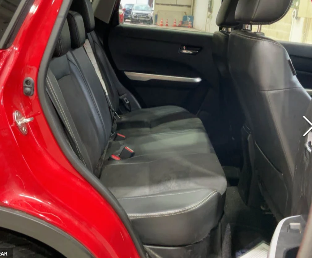 Suzuki Vitara 1.6 бензин 4х4 Екзекютив! , снимка 9 - Автомобили и джипове - 55128868