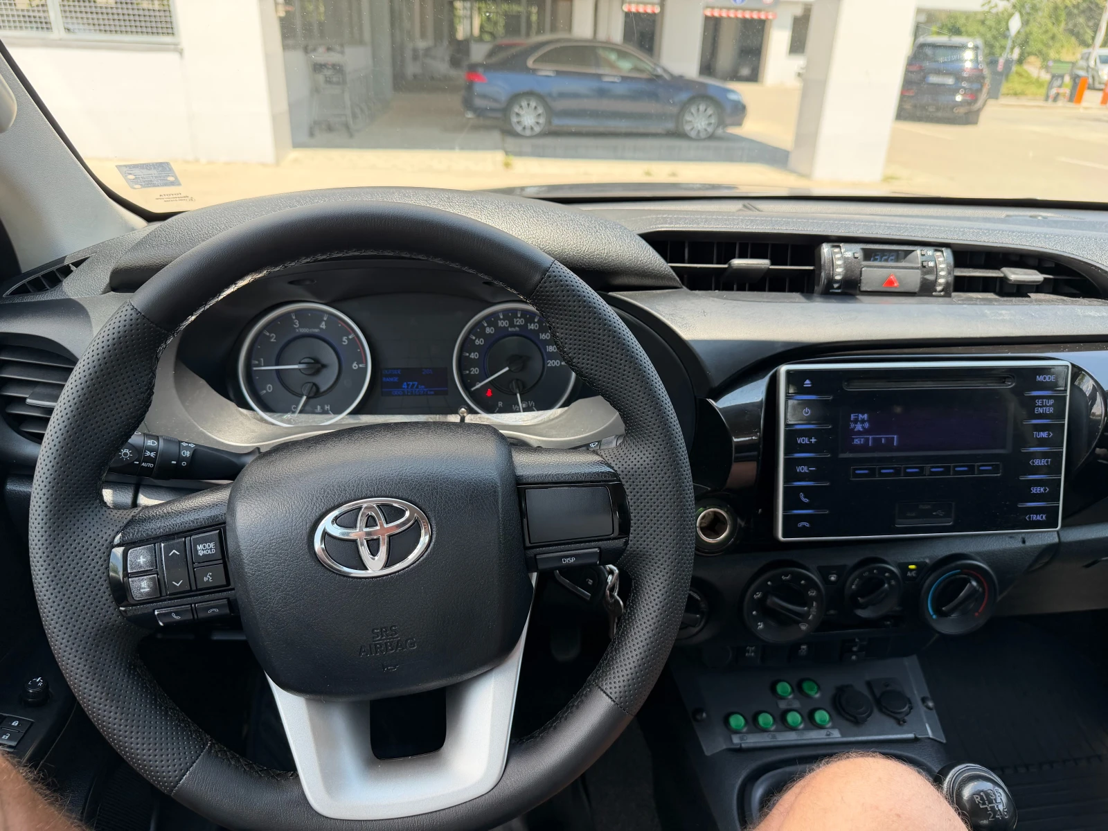 Toyota Hilux  2.4 D-4D   150 к.с., снимка 5 - Автомобили и джипове - 55187858