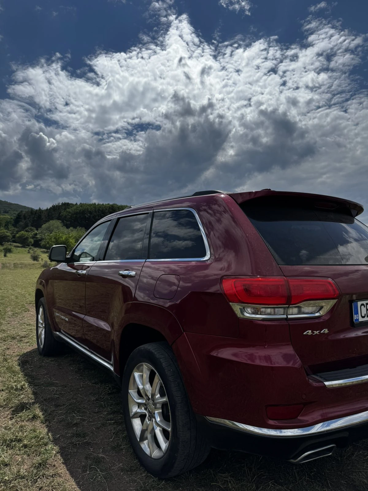 Jeep Grand cherokee, снимка 17 - Автомобили и джипове - 55251607