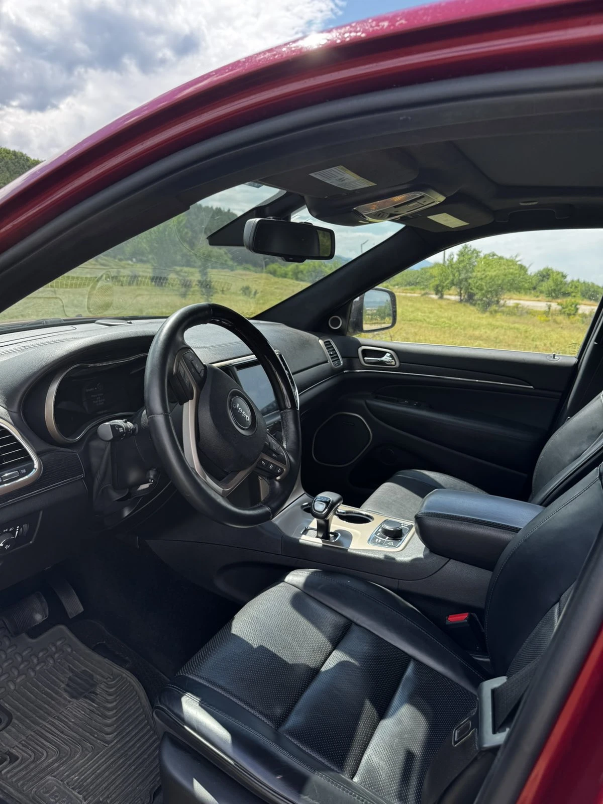 Jeep Grand cherokee, снимка 15 - Автомобили и джипове - 55251607