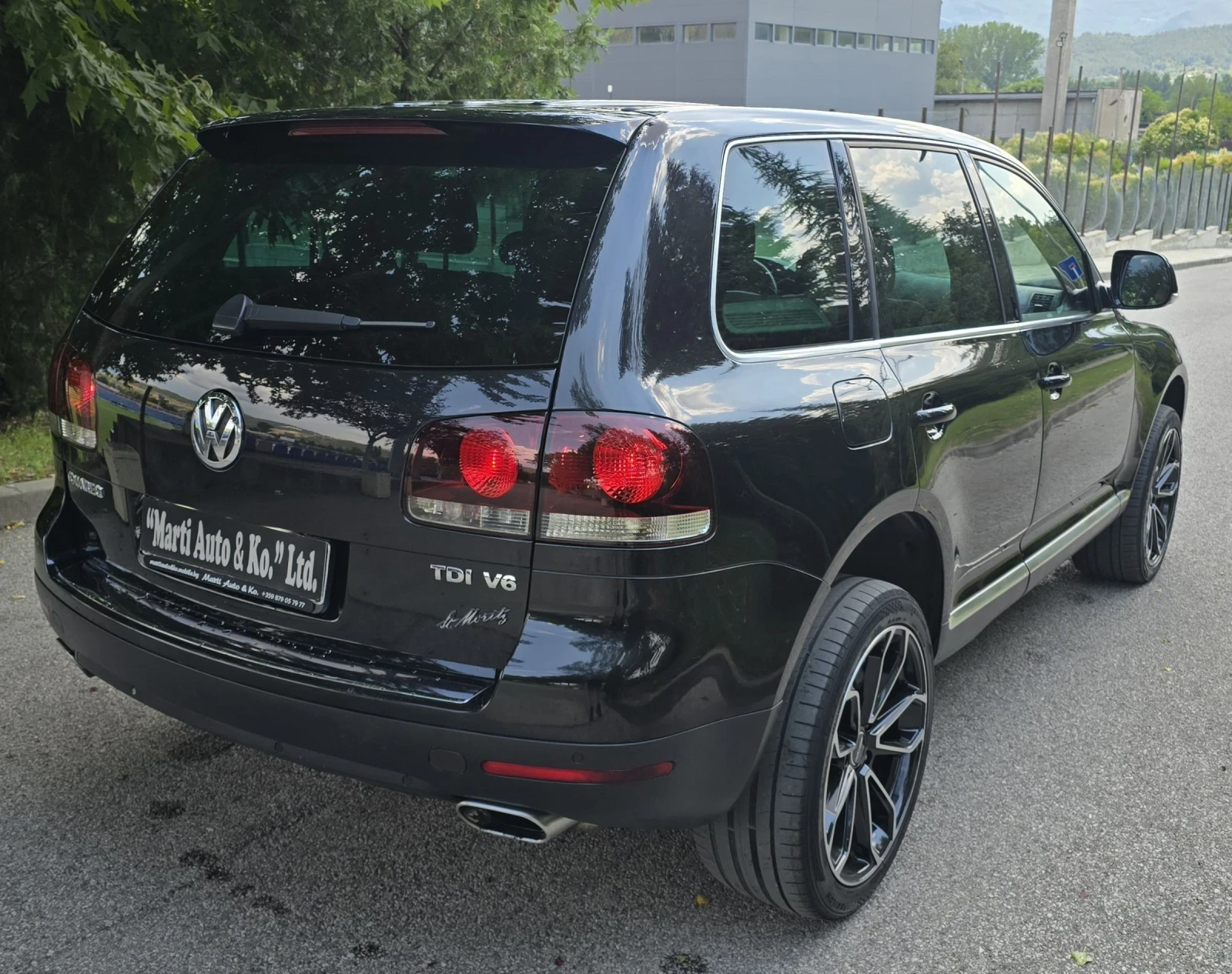 VW Touareg 3.0 TDI 4 Motion , снимка 6 - Автомобили и джипове - 55321679