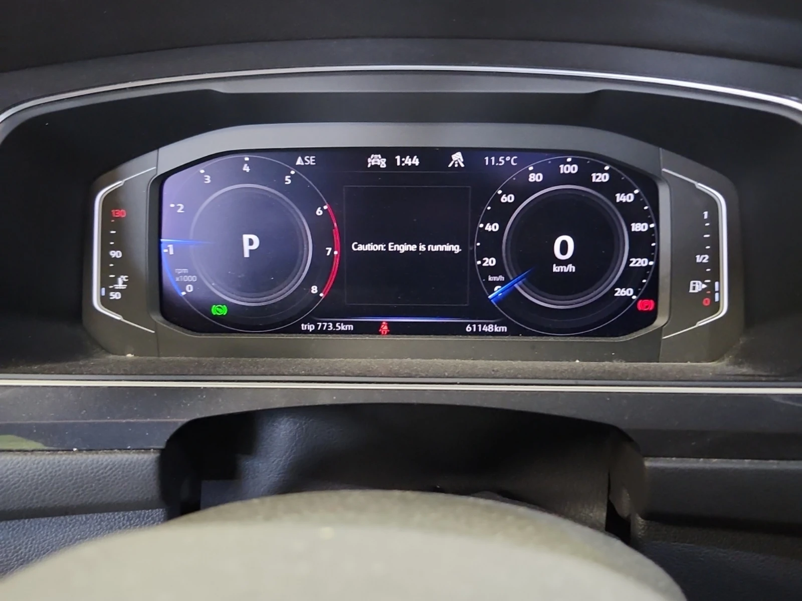 VW Tiguan Comfortline / АВТОКРЕДИТ, снимка 9 - Автомобили и джипове - 56011446