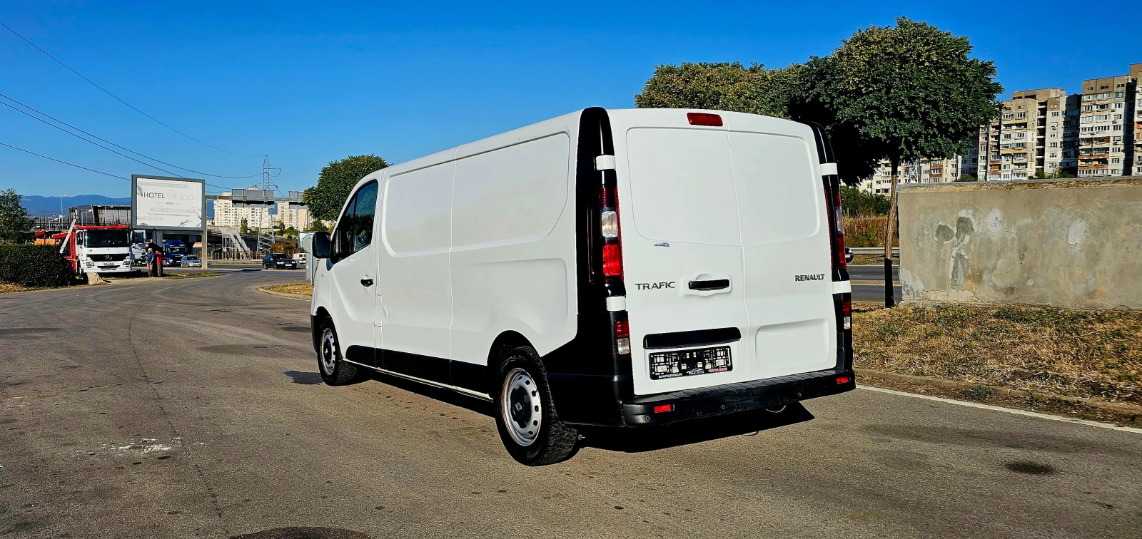 Renault Trafic  1.6   - изображение 2