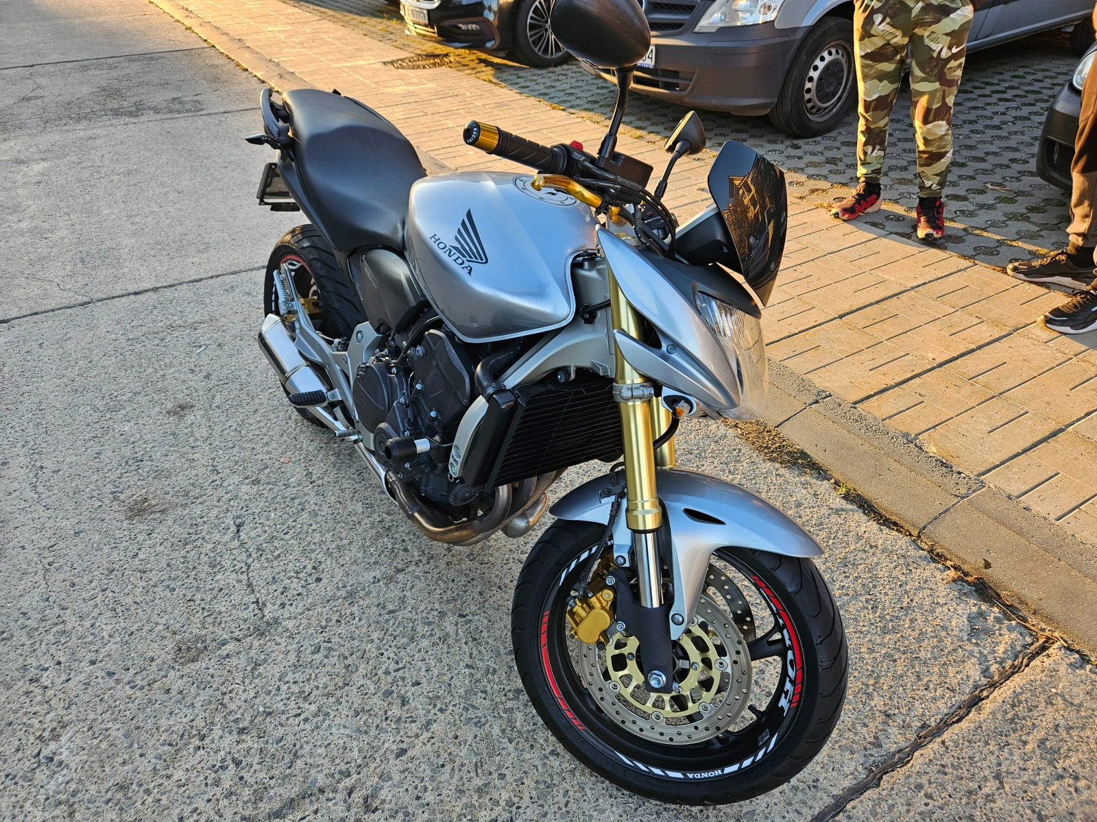 Honda Cb 600F Hornet - изображение 3