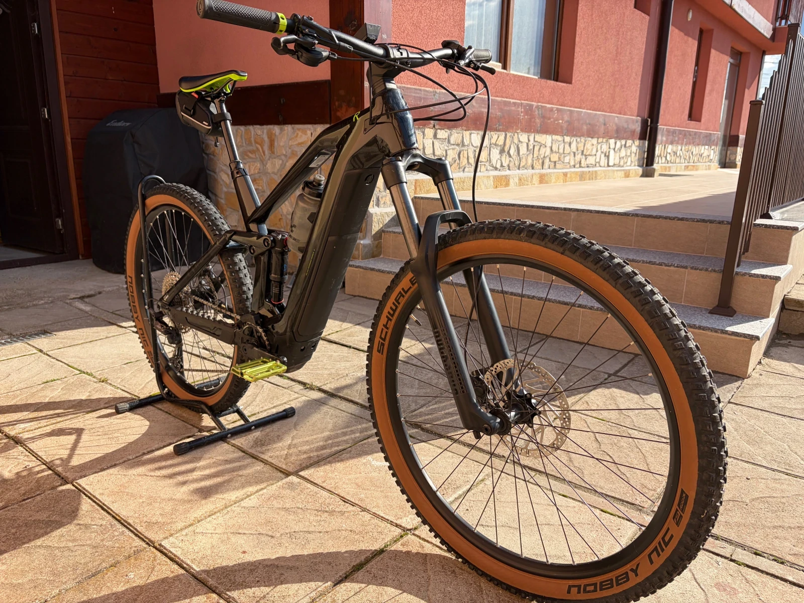 ��������� Stereo Hybrid 140 HPC Race 625 | Mobile.bg � ����������� 1