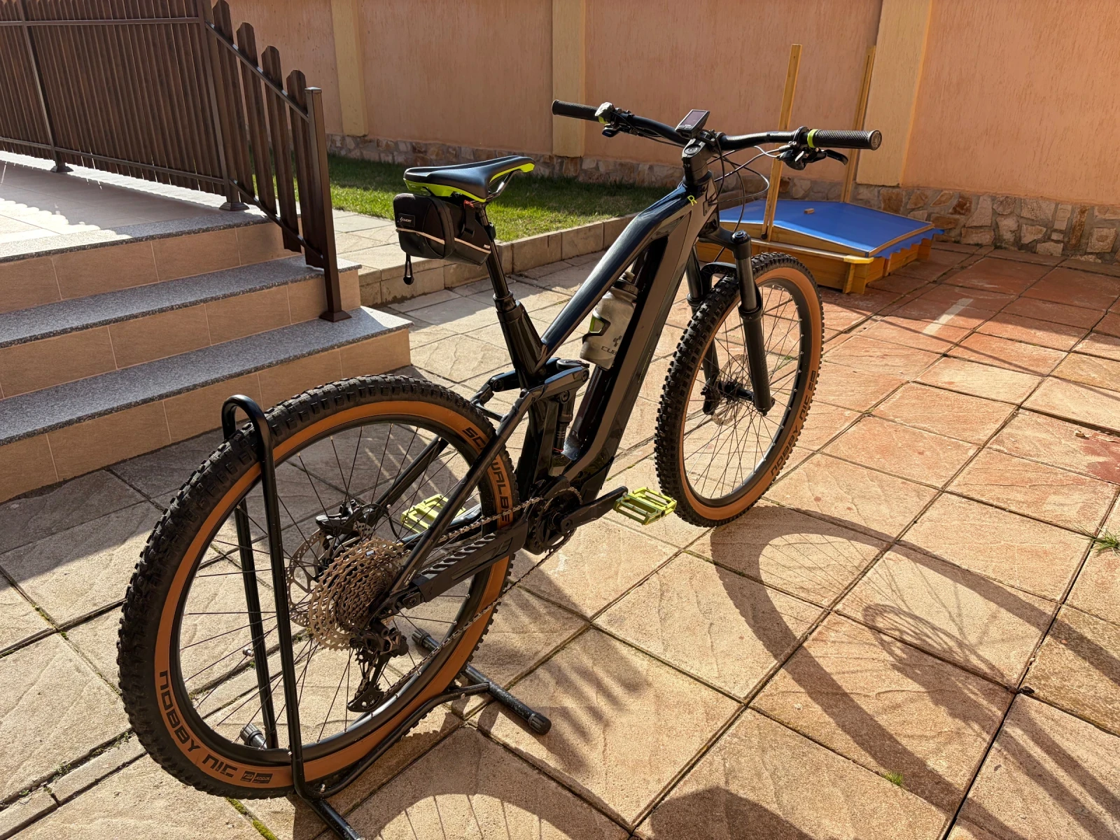 ��������� Stereo Hybrid 140 HPC Race 625 | Mobile.bg � ����������� 2