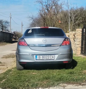 Opel Astra 1, 7 cdti 101hp, снимка 2