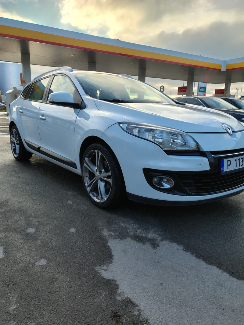 Renault Megane, снимка 3 - Автомобили и джипове - 48069667