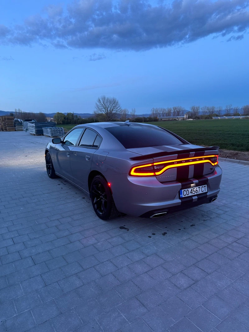 Dodge Charger 5.7 RT, снимка 6 - Автомобили и джипове - 47638150