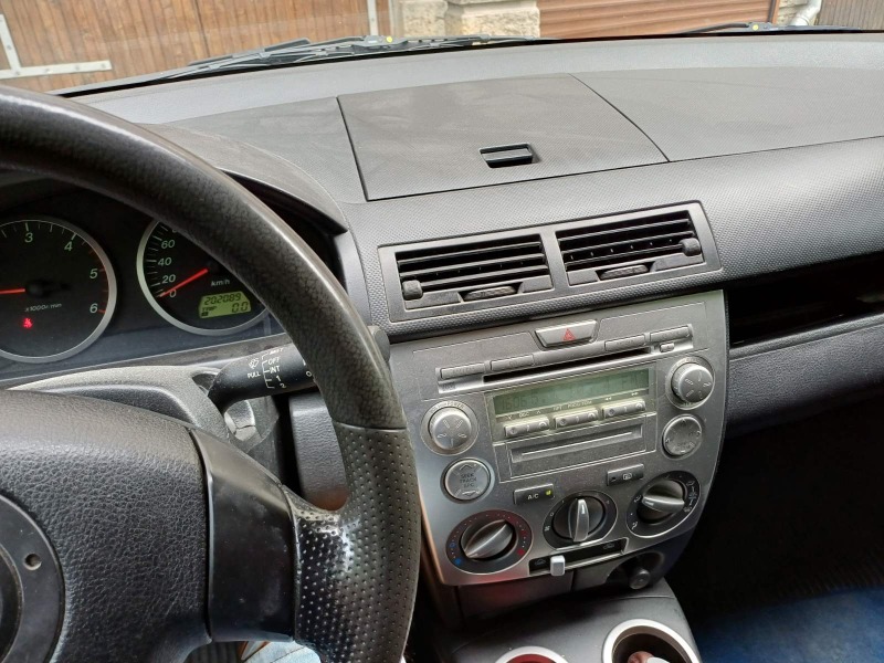 Mazda 2, снимка 5 - Автомобили и джипове - 46349719