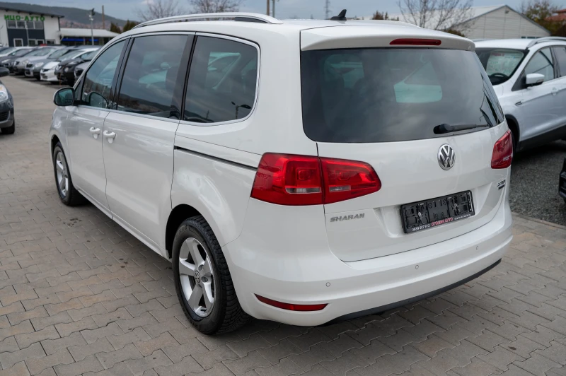 VW Sharan 4x4* 2013* LED* НАВИ* Камера, снимка 5 - Автомобили и джипове - 48070537