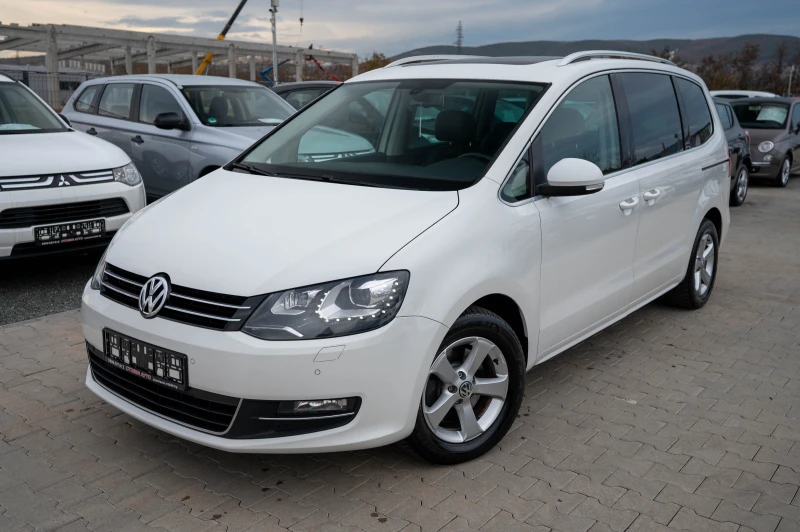 VW Sharan 4x4* 2013* LED* НАВИ* Камера, снимка 2 - Автомобили и джипове - 48070537