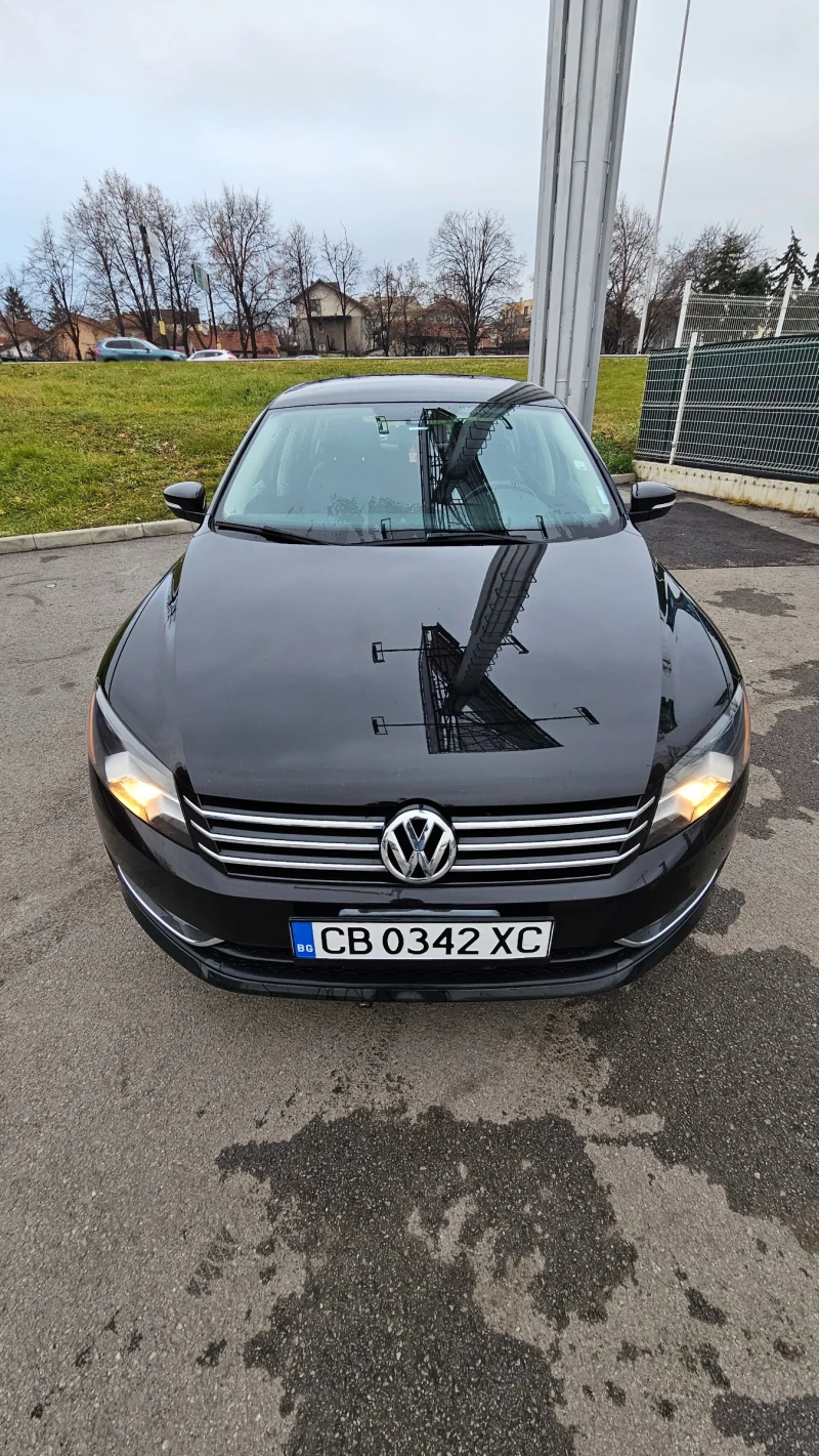 VW Passat, снимка 1 - Автомобили и джипове - 48203573