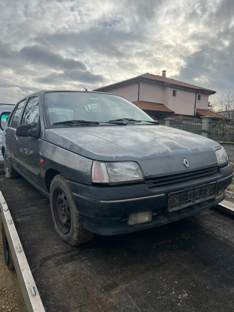 Renault Clio 1.2, снимка 2 - Автомобили и джипове - 48278731