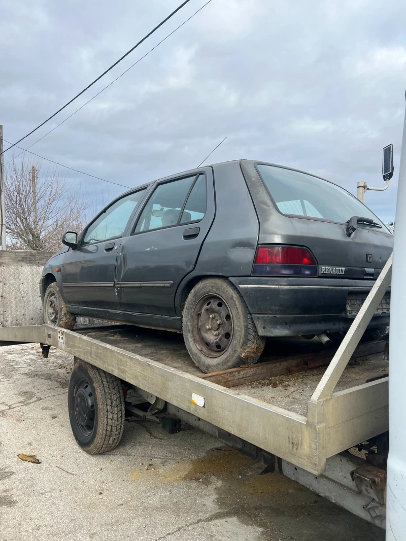 Renault Clio 1.2, снимка 3 - Автомобили и джипове - 48278731