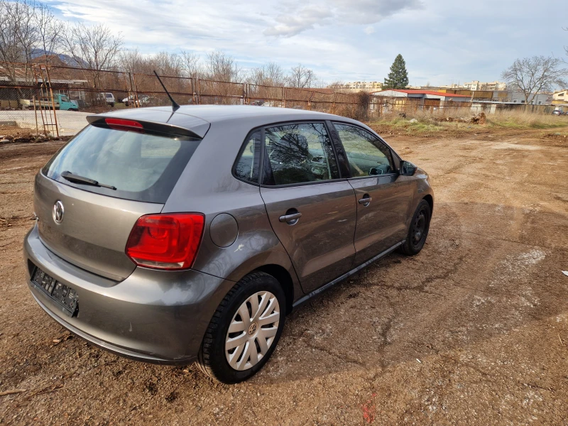 VW Polo, снимка 5 - Автомобили и джипове - 48418816