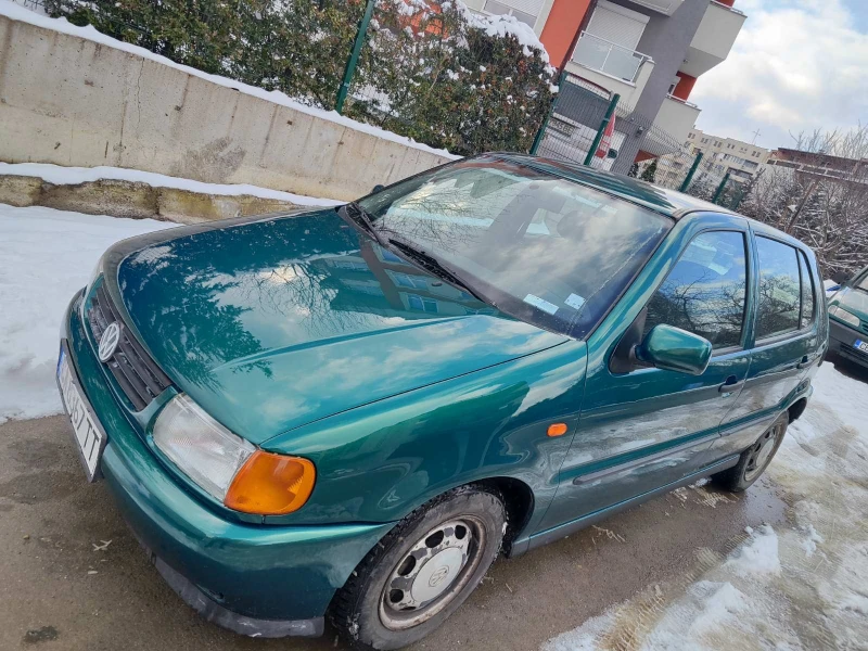 VW Polo 1.6 Бензин, снимка 2 - Автомобили и джипове - 49377380