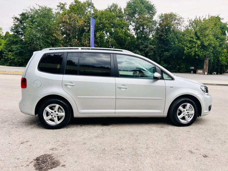 VW Touran 1.6 TDI 105, снимка 6 - Автомобили и джипове - 51054188