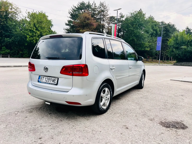 VW Touran 1.6 TDI 105, снимка 5 - Автомобили и джипове - 51054188