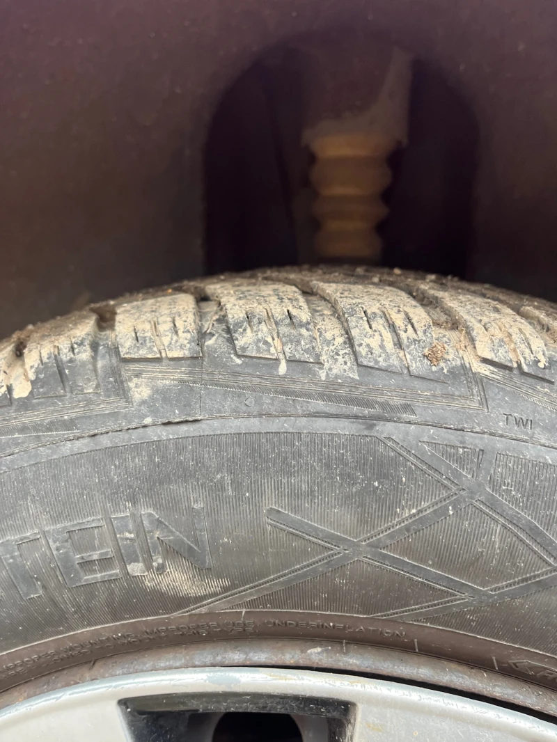 VW Passat, снимка 10 - Автомобили и джипове - 52631165